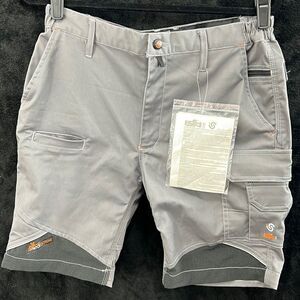 NWT first class work where ISS a line shorts